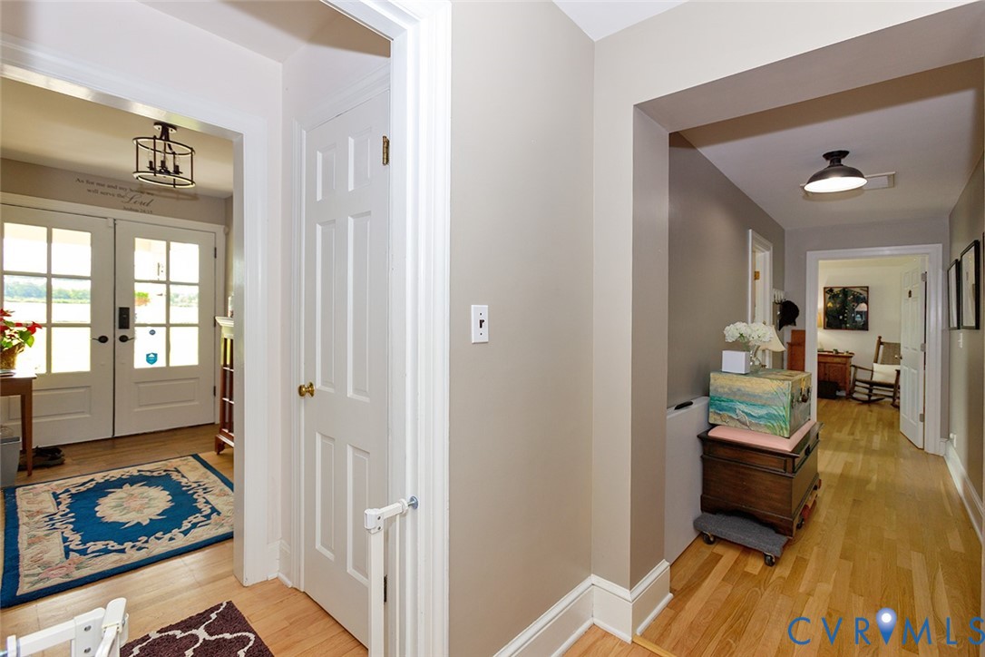 11133 Rolfe Highway Dendron, VA 23839 - Photo 26 of 49