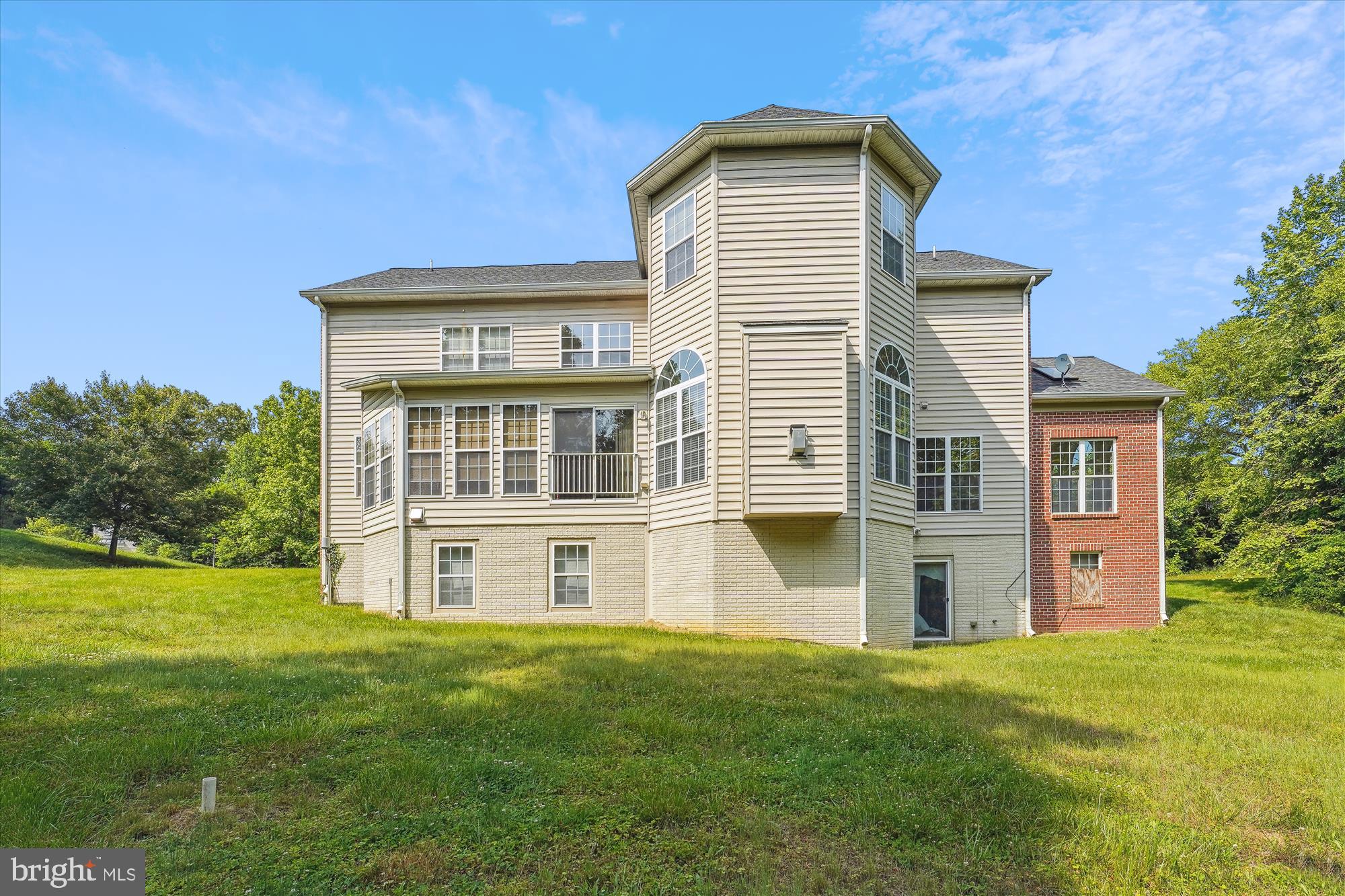 16101 Venice Road Aquasco, MD 20608 - Photo 3 of 40 Exterior Rear