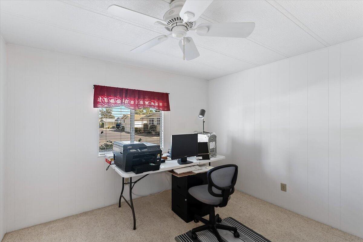 350 Gilmore Road, Unit 10 Red Bluff, CA 96080 - Photo 16 of 32 22-350 Gilmore #10 - Exterior-5