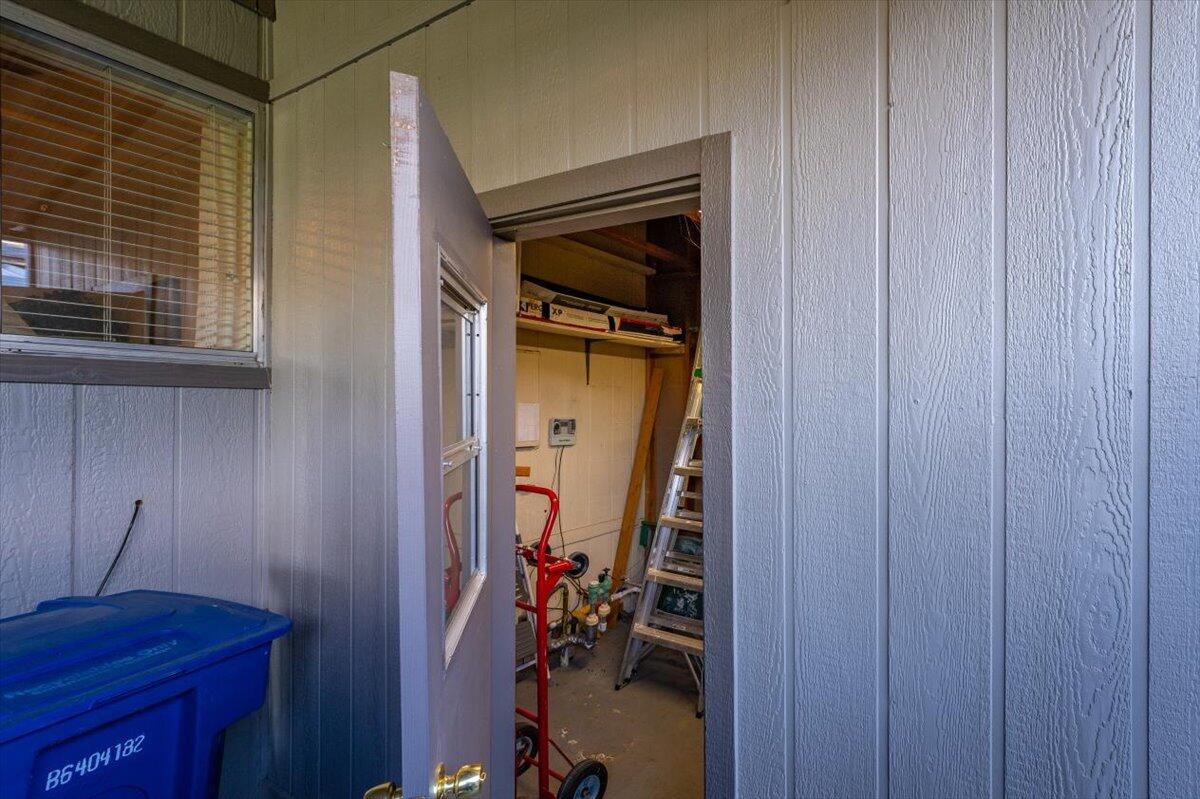 350 Gilmore Road, Unit 10 Red Bluff, CA 96080 - Photo 24 of 32 28-350 Gilmore #10-1