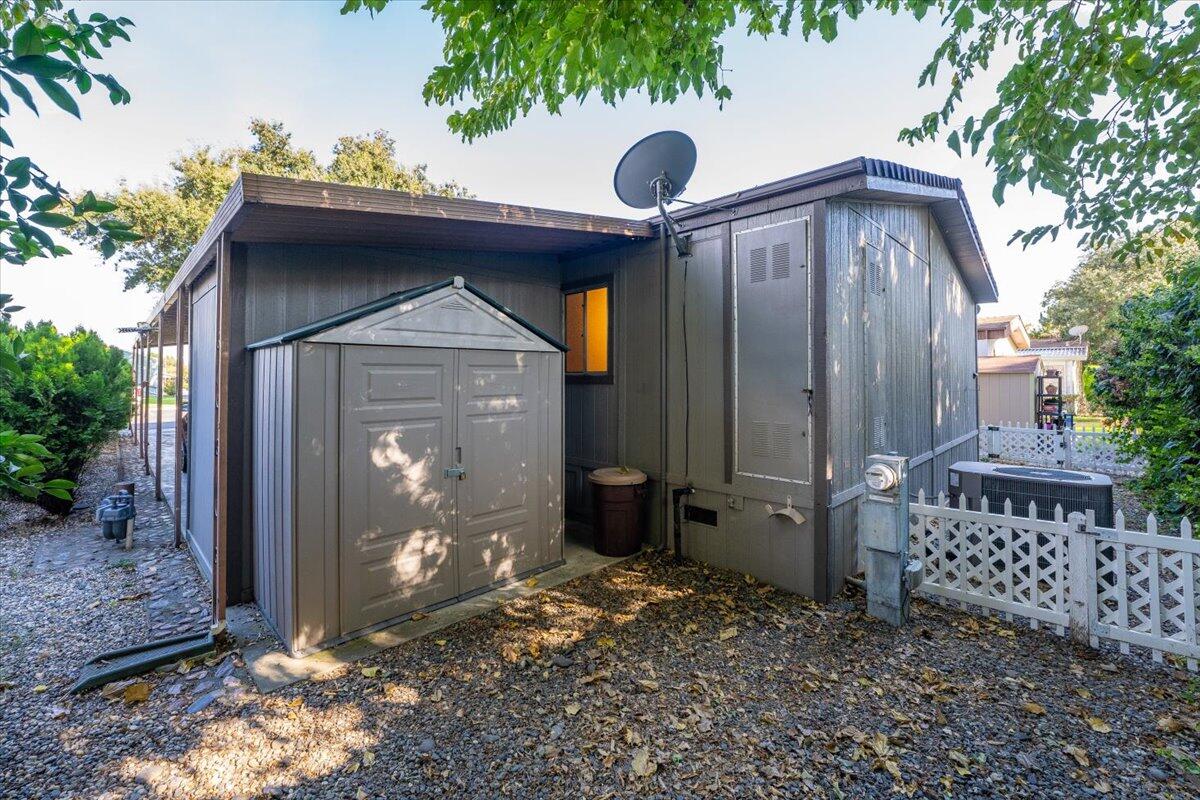350 Gilmore Road, Unit 10 Red Bluff, CA 96080 - Photo 27 of 32 29-350 Gilmore #10-2