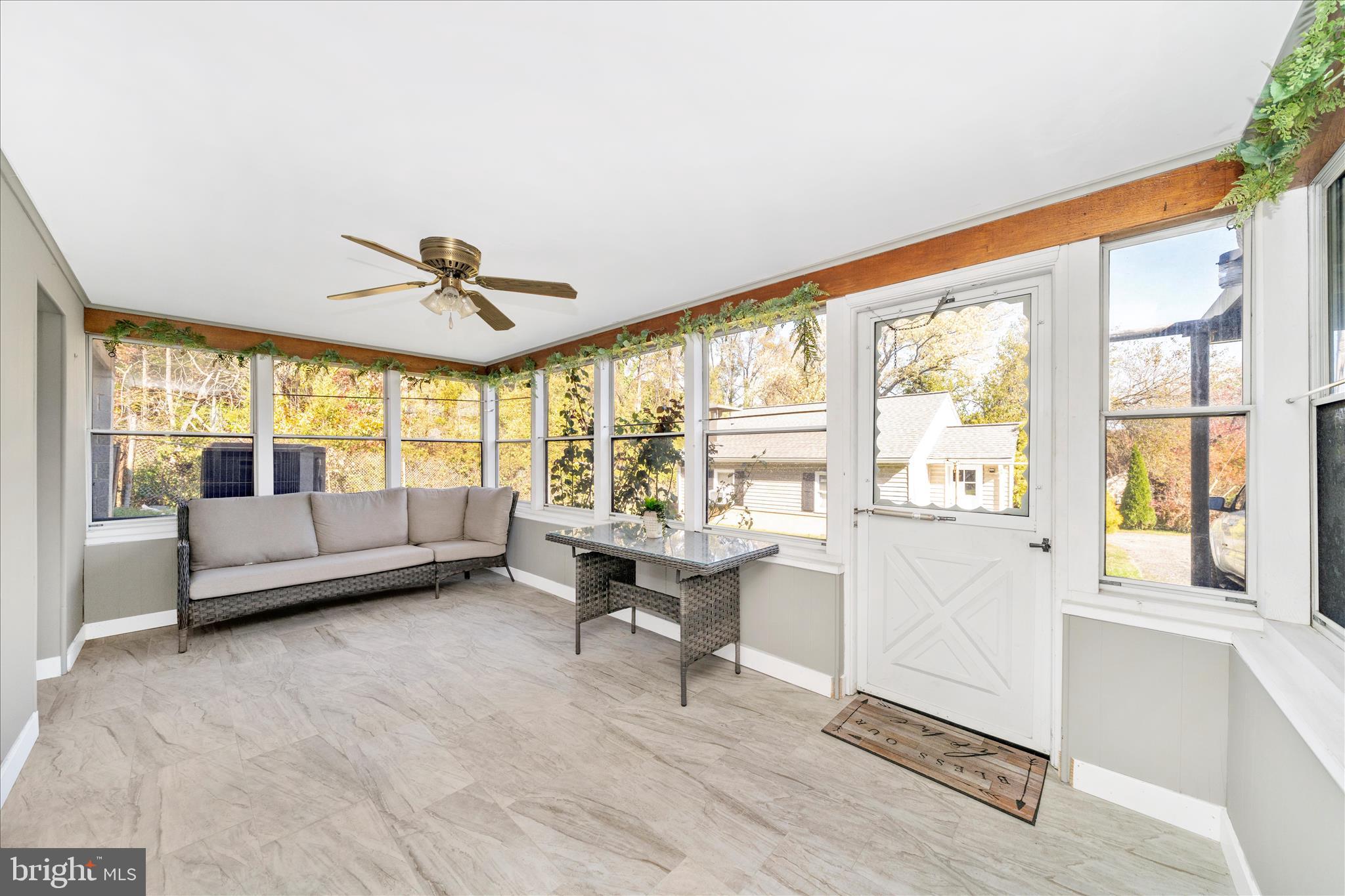 5627 Oakland Road Baltimore, MD 21227 - Photo 41 of 58 Sun Room