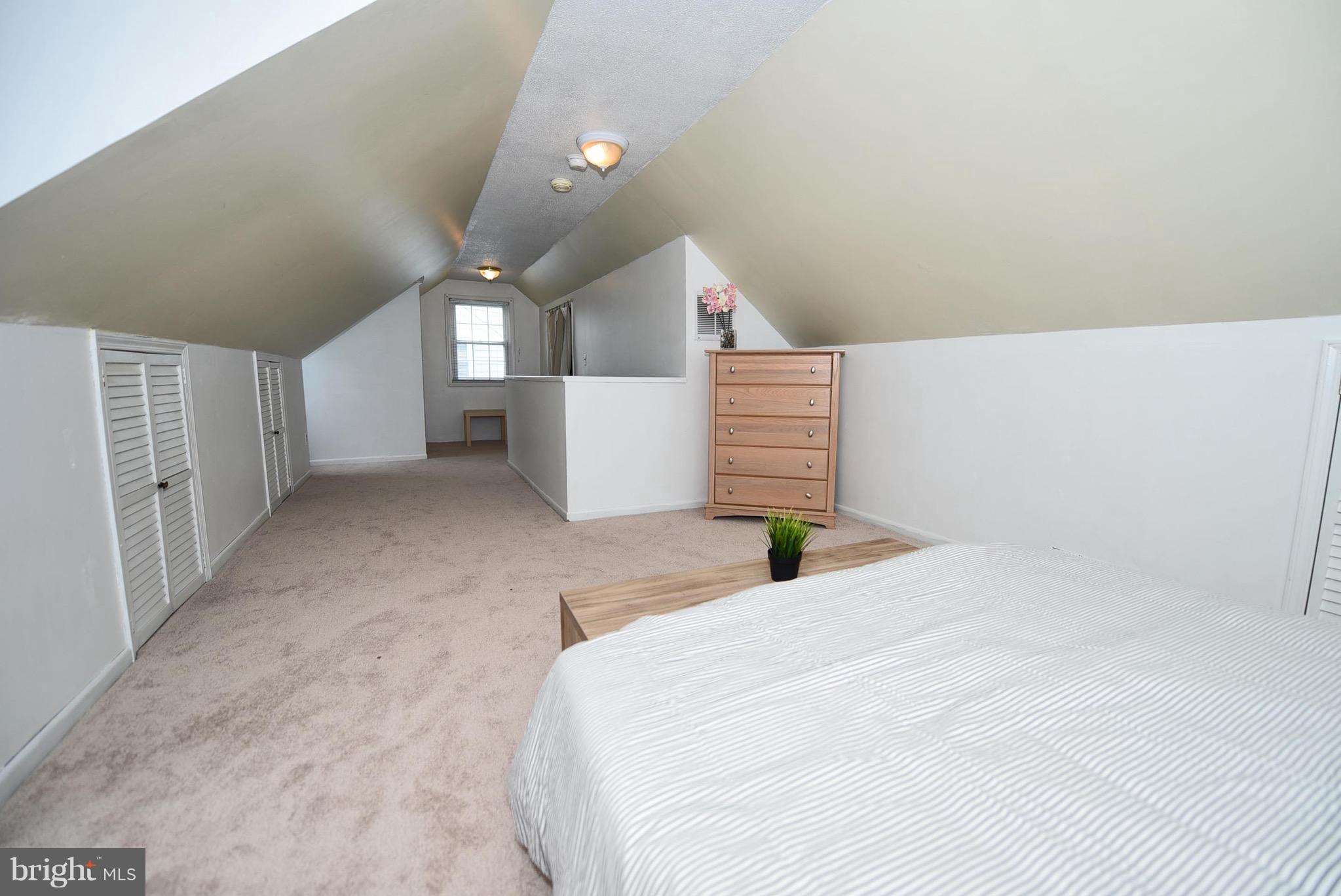 8109 Hillendale Road Baltimore, MD 21234 - Photo 21 of 27 Upper Level