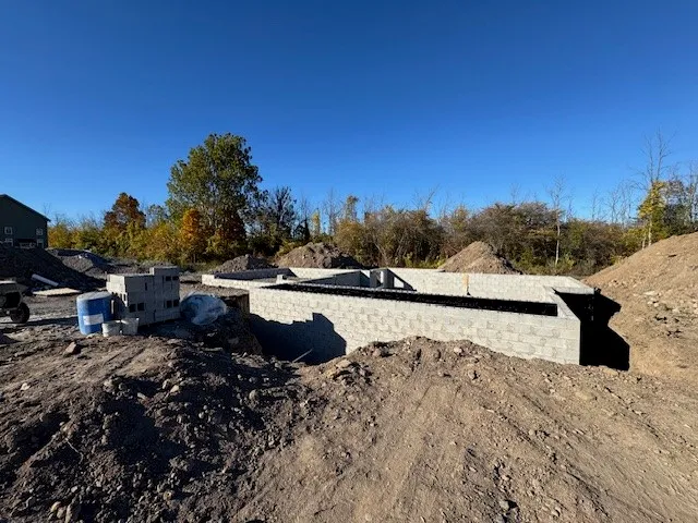 $557,440 | 230 Bronze Leaf Trail, Greece, NY 14612