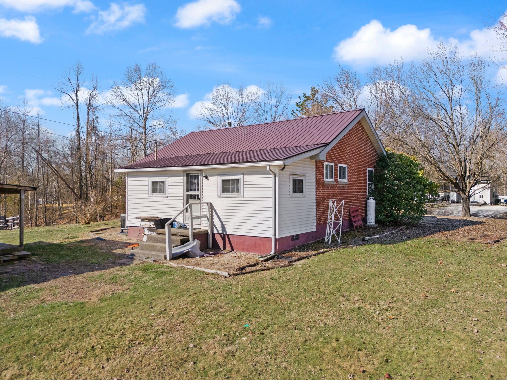 417 Jackson County High School Road McKee, KY 40447 - Photo 27 of 60 44-web-or-mls-DJI_20250228101229_0015_D