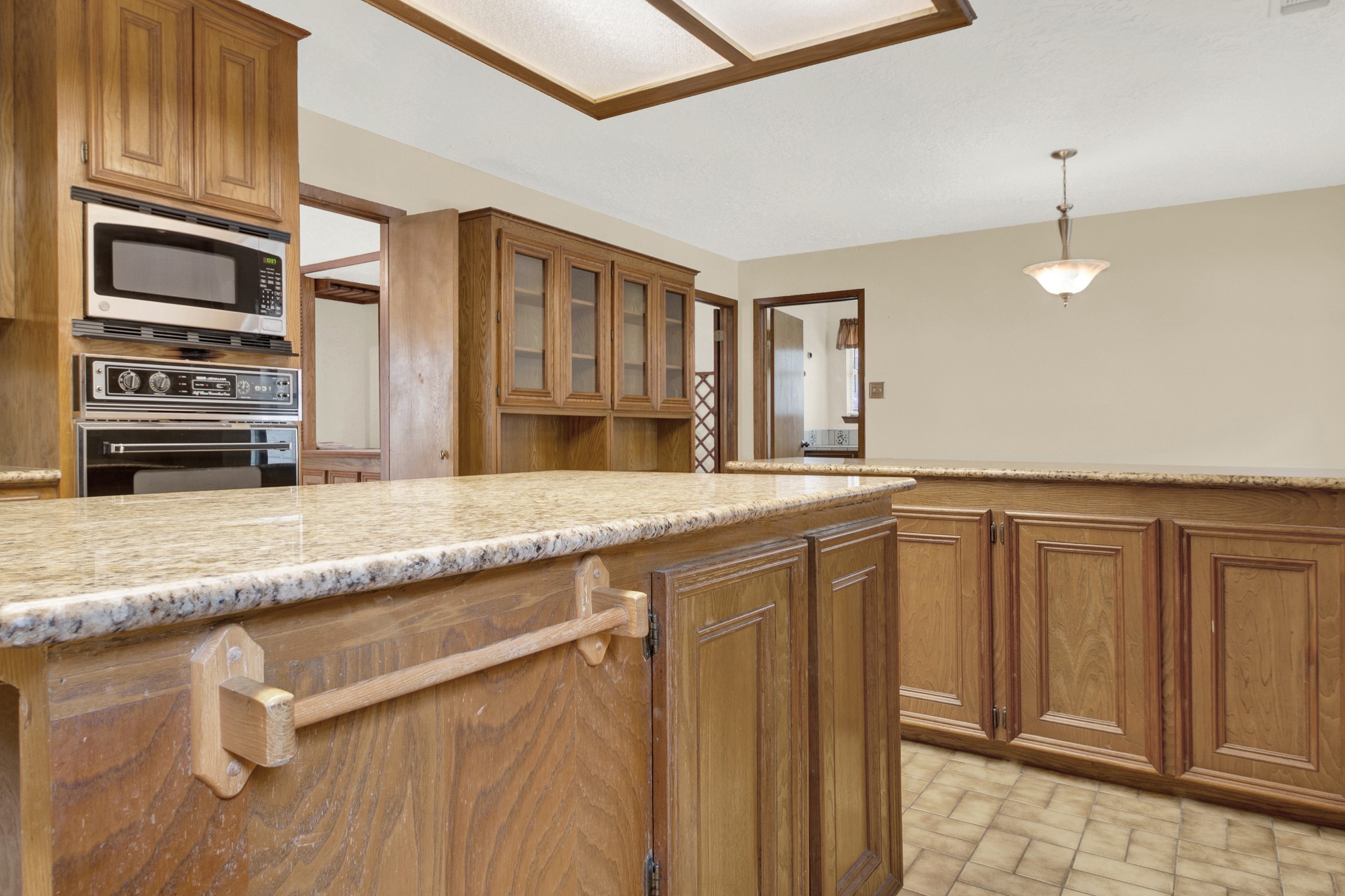 1714 Coe Road Pinehurst, TX 77362 - Photo 21 of 40