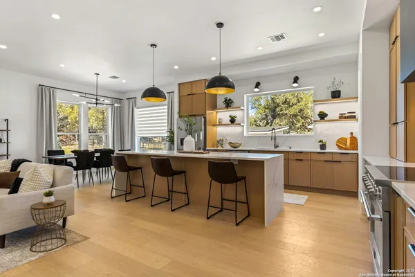 $685,000 | 120 River Vw Drive, Boerne, TX 78006