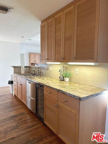 $1,899,000 | 716 North June Street, Los Angeles, CA 90038