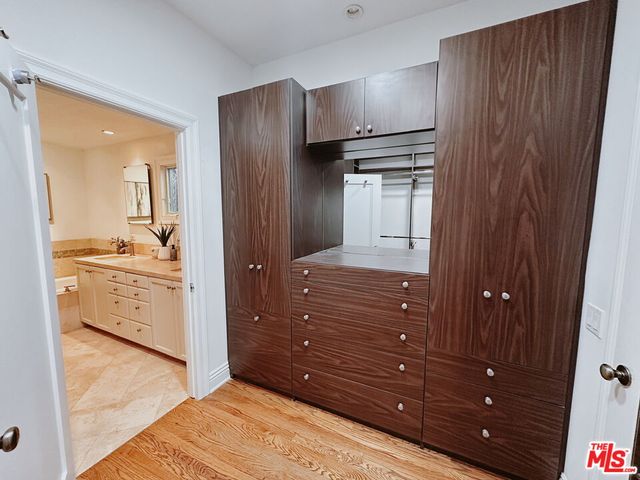 $1,899,000 | 716 North June Street, Los Angeles, CA 90038