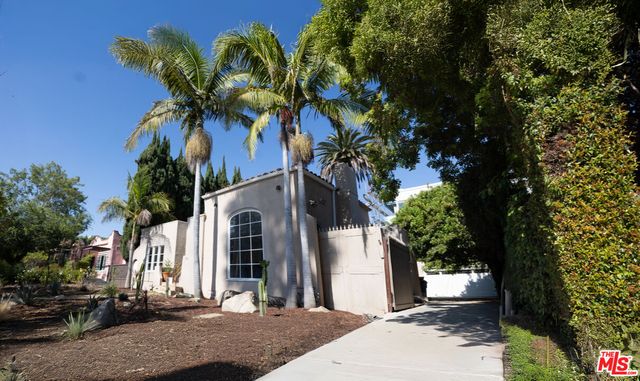 $1,899,000 | 716 North June Street, Los Angeles, CA 90038