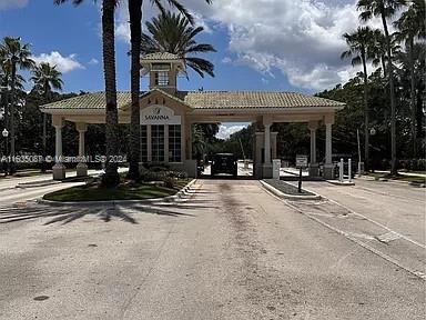 Savanna Weston, FL 33327 - Photo 2 of 5