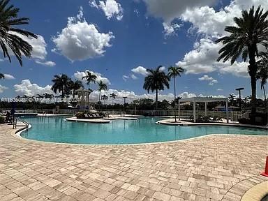 Savanna Weston, FL 33327 - Photo 4 of 5