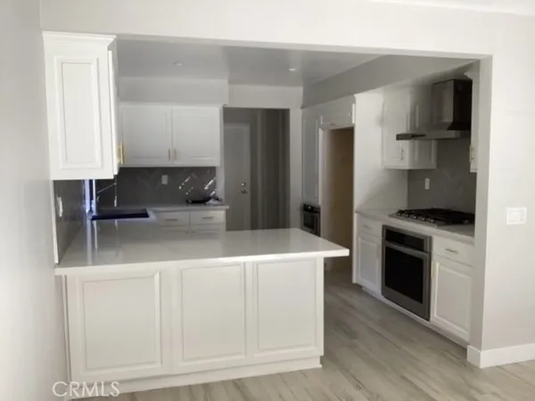 $2,950 | 228 Eagle Lane, Palmdale, CA 93551