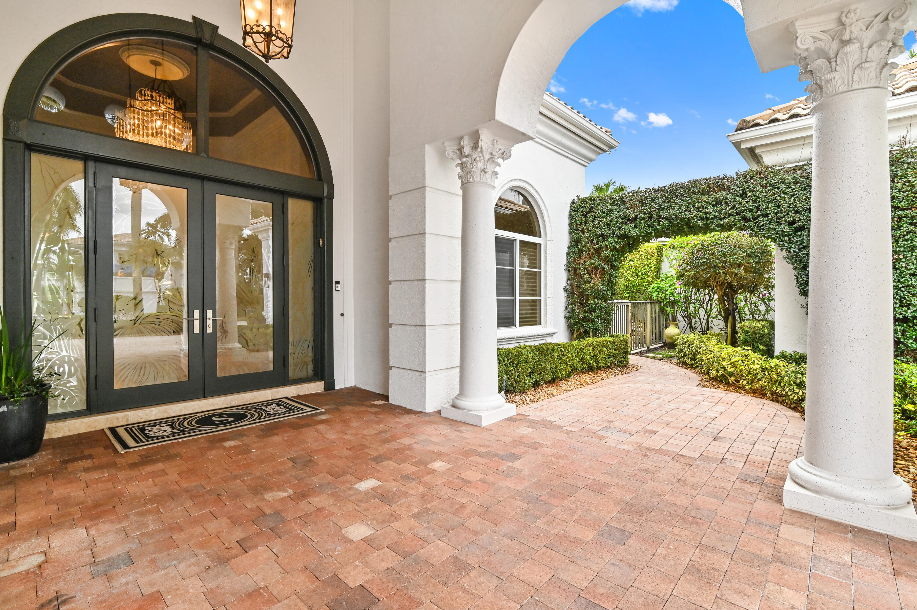 6494 Enclave Way Boca Raton, FL 33496 - Photo 5 of 93 04 Front 04