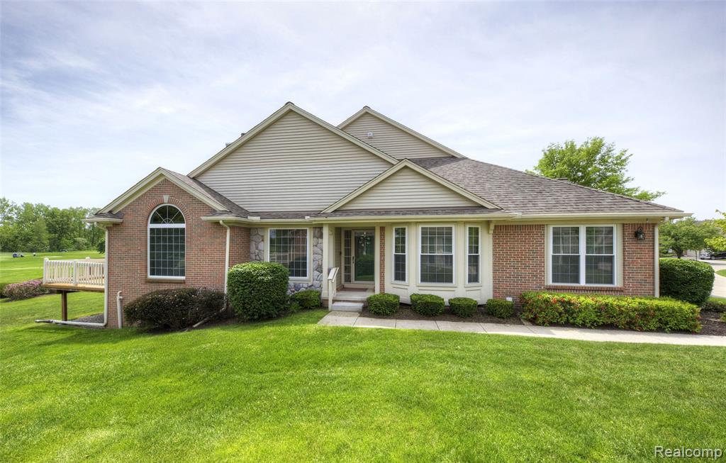 2577 Cleveland Way Canton, MI 48188 - Photo 1 of 34