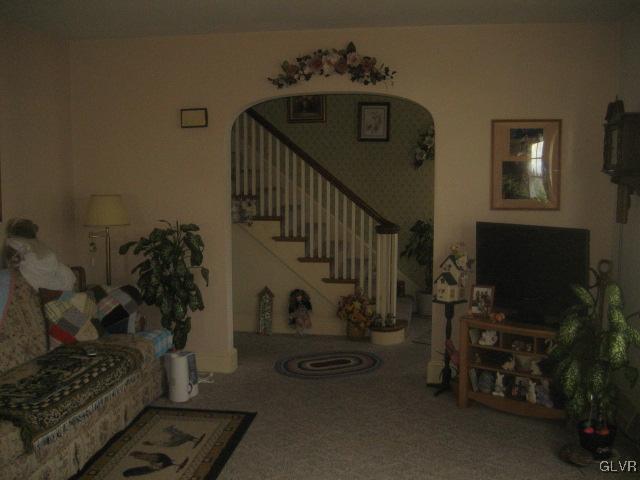 2906 Cherryville Road Northampton, PA 18067 - Photo 5 of 34 Gallery Image 5