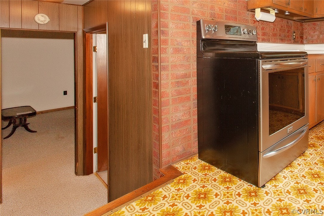 712 Compton Road Colonial Heights, VA 23834 - Photo 17 of 36 Gallery Image 17