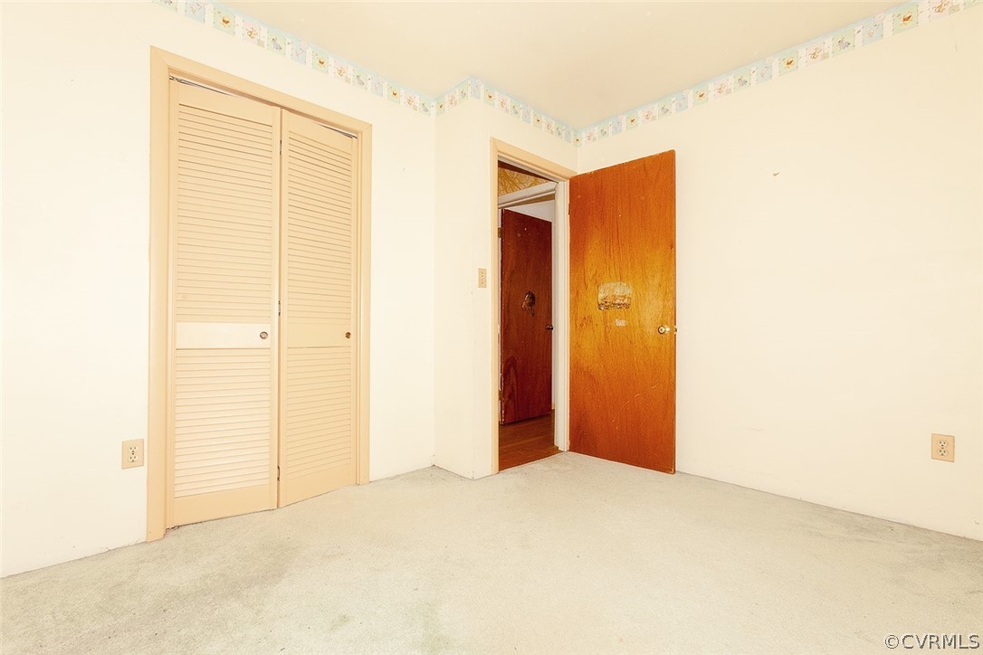712 Compton Road Colonial Heights, VA 23834 - Photo 33 of 36 Gallery Image 33