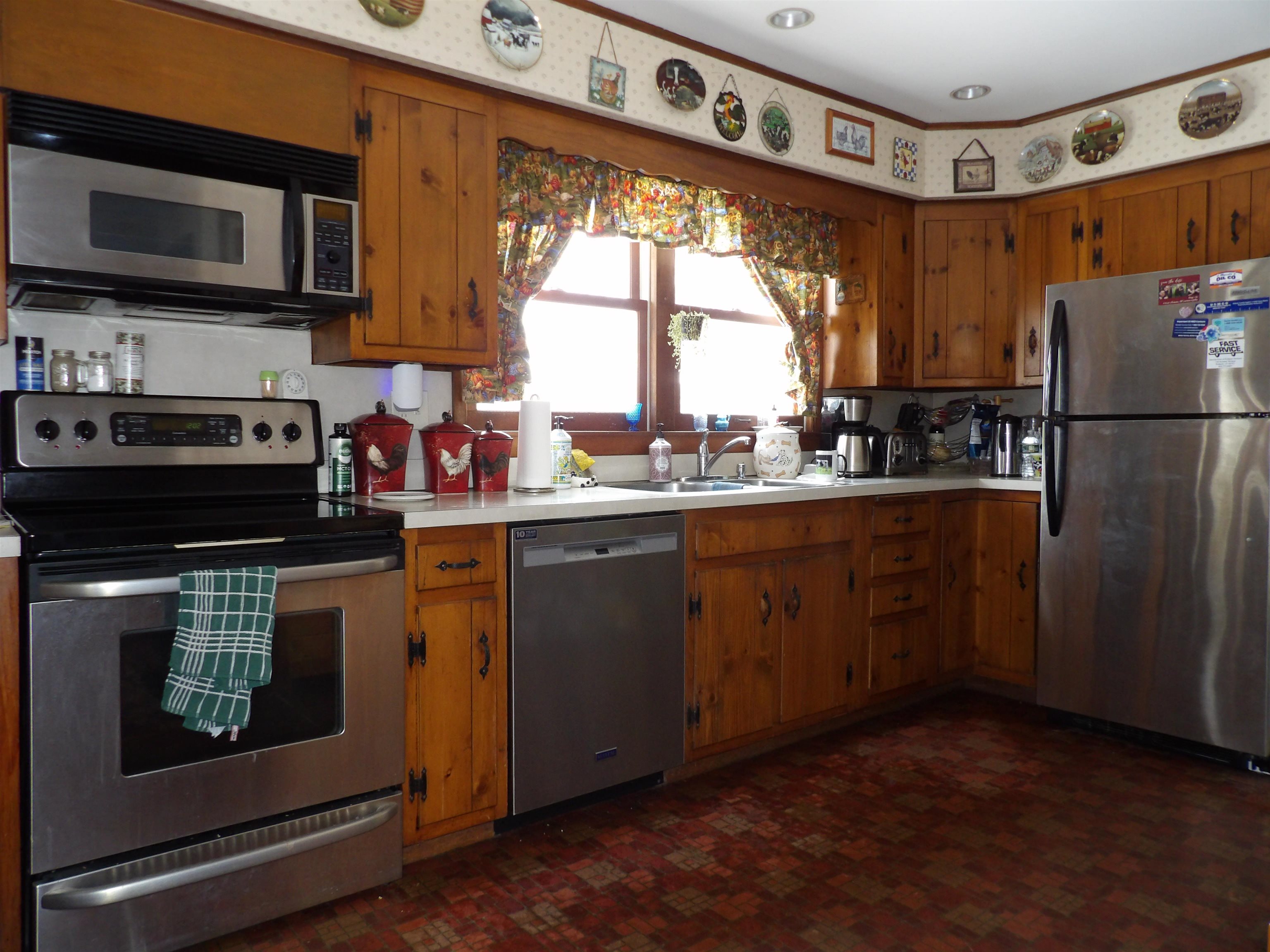 227 Church Street Rutland, VT 05701 - Photo 15 of 54