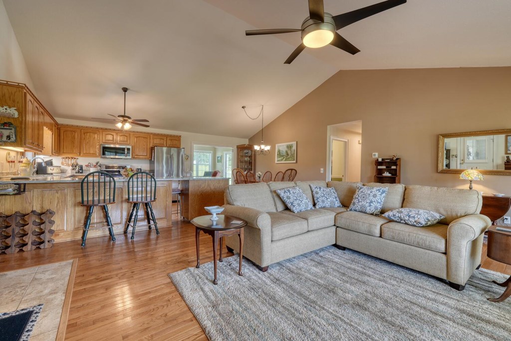 2008 Hidden Valley Road Hiawassee, GA 30546 - Photo 13 of 49 Gallery Image 13