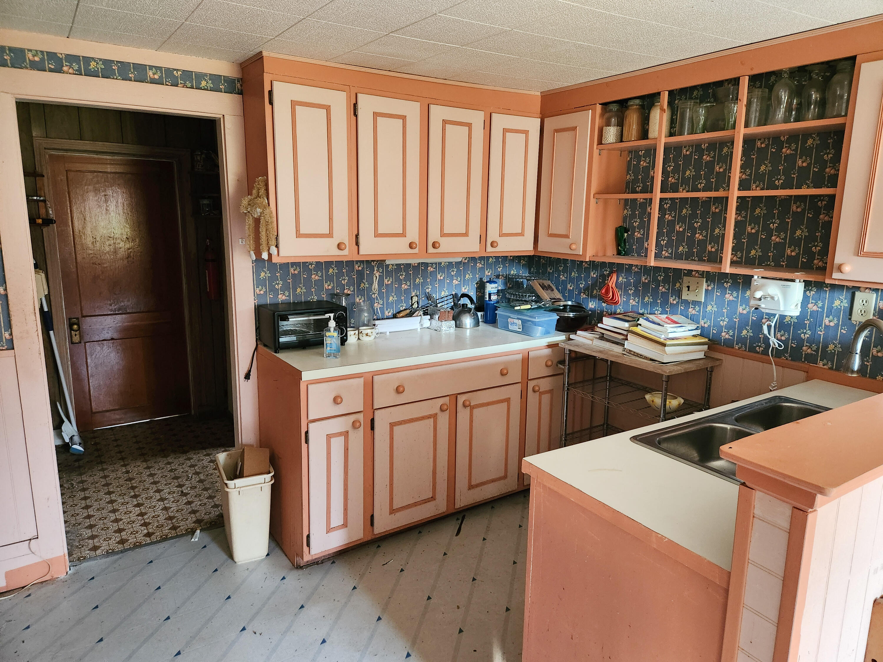 697 Washburn Road Washburn, ME 04786 - Photo 9 of 31 2025-09-26 16.54.21