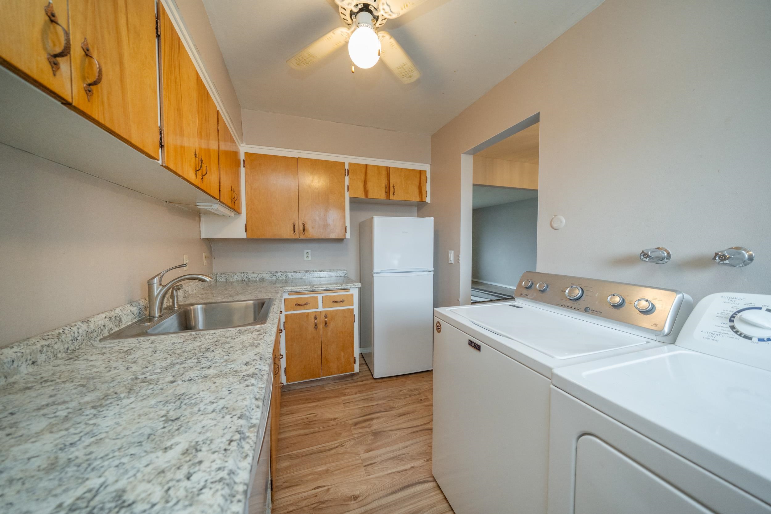 250 North Raymond Road, Unit C12 Spokane Valley, WA 99206 - Photo 17 of 32