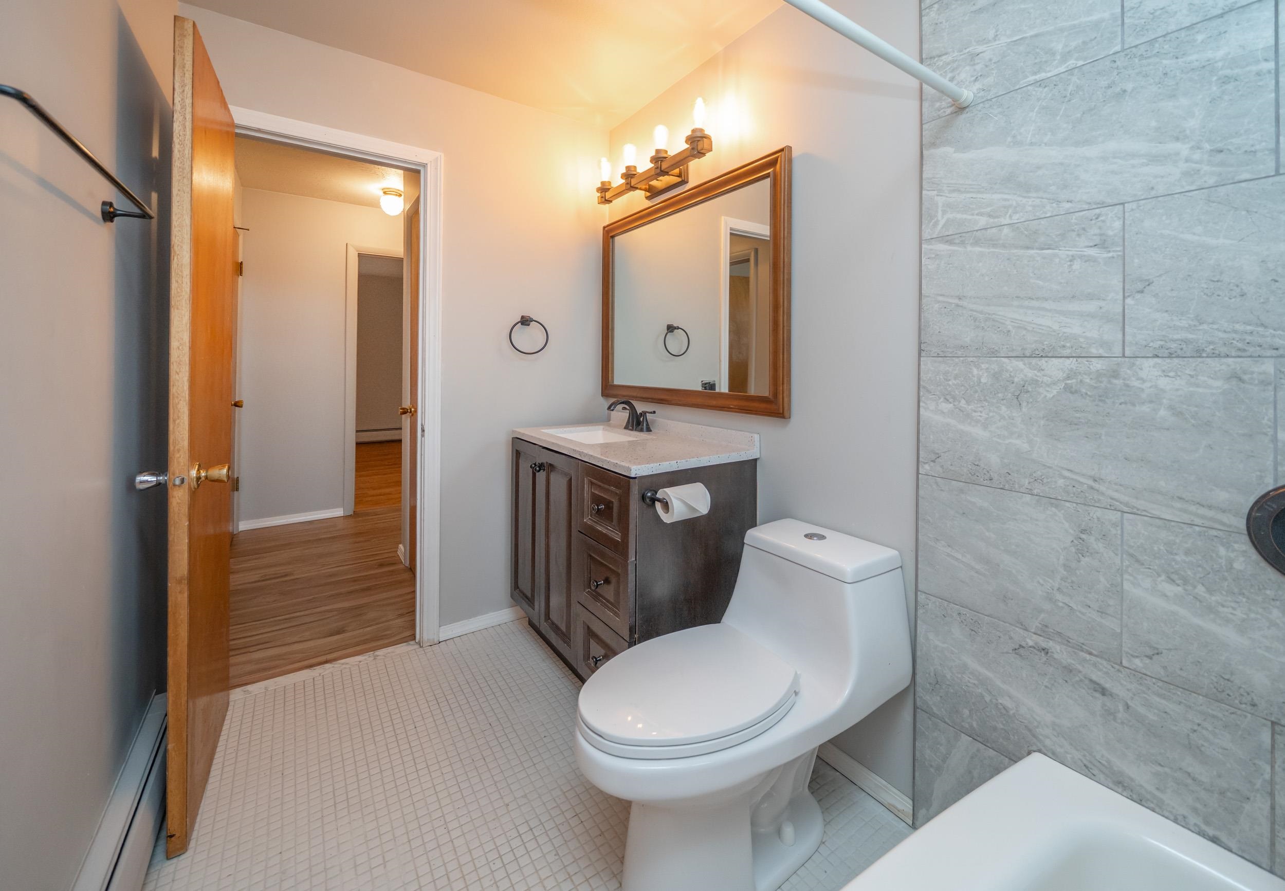 250 North Raymond Road, Unit C12 Spokane Valley, WA 99206 - Photo 25 of 32