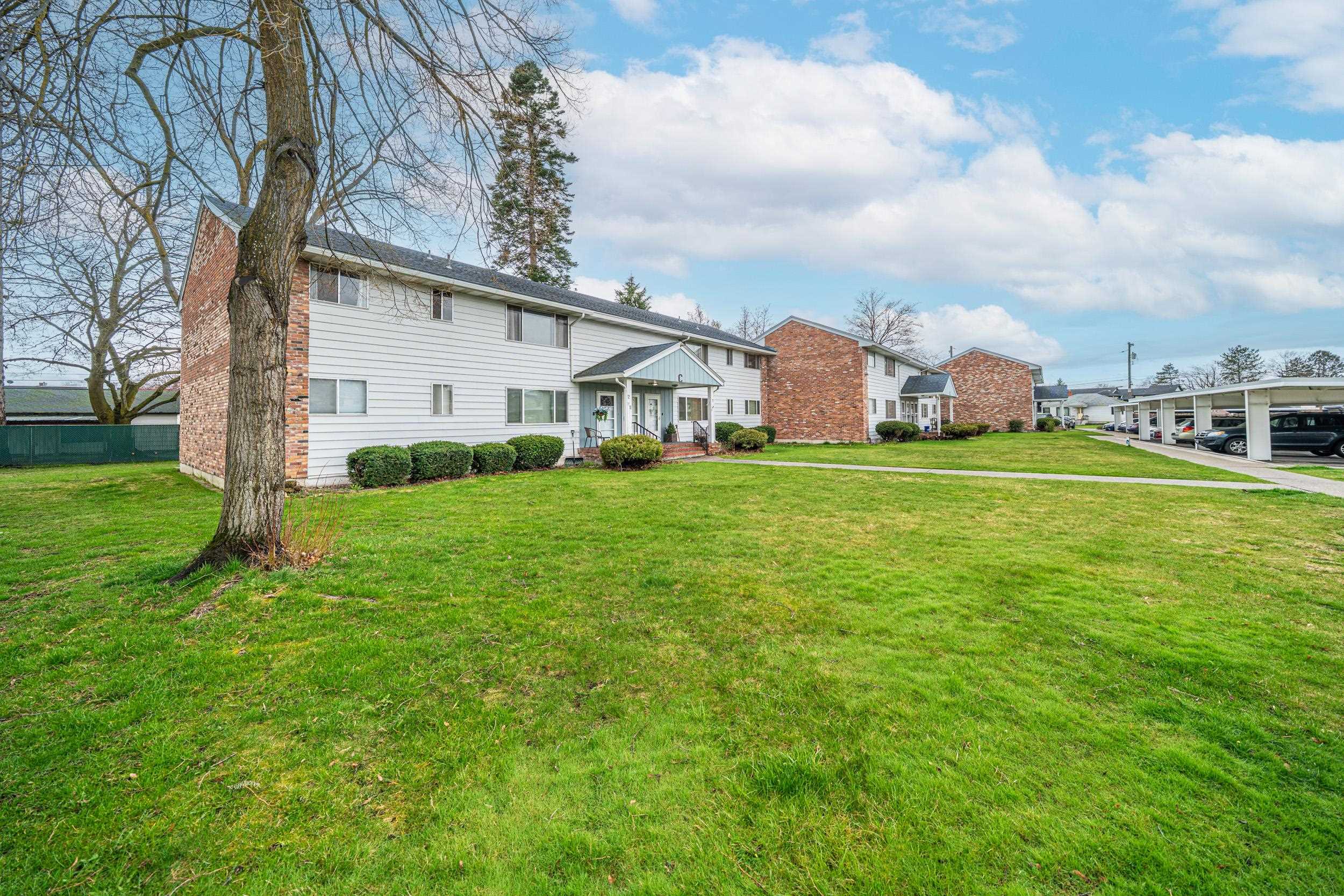 250 North Raymond Road, Unit C12 Spokane Valley, WA 99206 - Photo 5 of 32