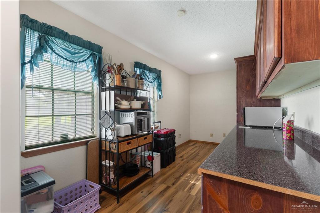 401 South Parker Road La Feria, TX 78559 - Photo 12 of 34