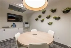 $3,100 | 635 Main Street, Unit 211, Wilmington, MA 01887