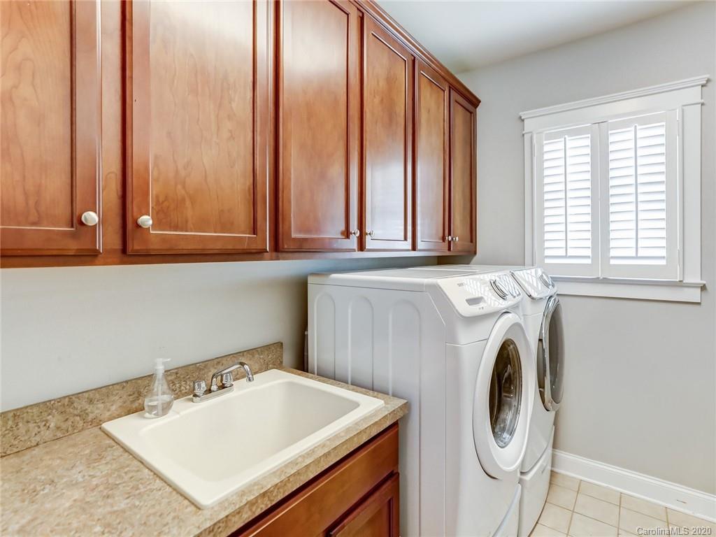 3384 Richard's Crossing Fort Mill, SC 29708 - Photo 17 of 48 a utility room with dryer and washer