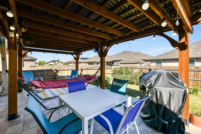 $359,999 | 213 Brooklyn Drive, Georgetown, TX 78626