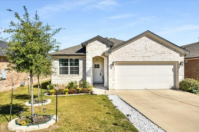 $359,999 | 213 Brooklyn Drive, Georgetown, TX 78626