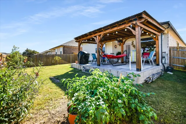 $359,999 | 213 Brooklyn Drive, Georgetown, TX 78626