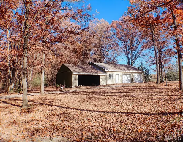 $269,999 | 17 Carter Lane, New Florence, MO 63363