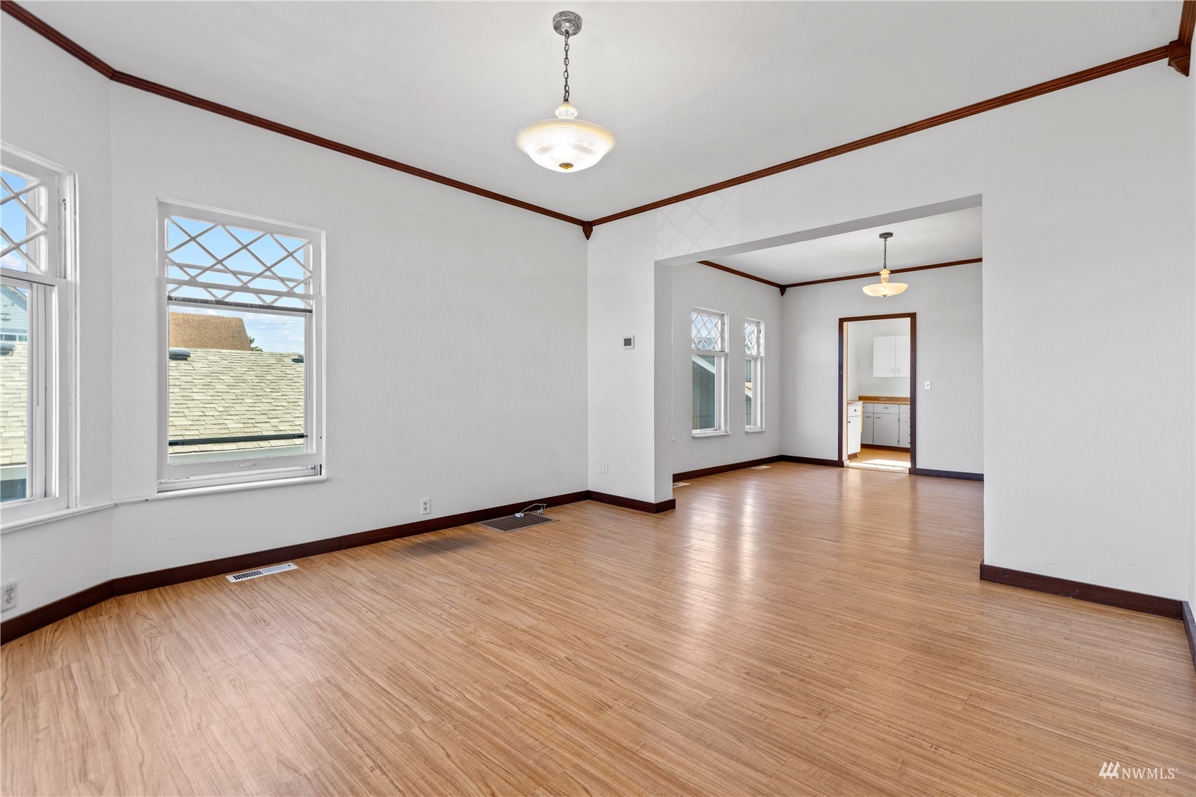 716 4th Street Cosmopolis, WA 98537 - Photo 4 of 22 Gallery Image 4