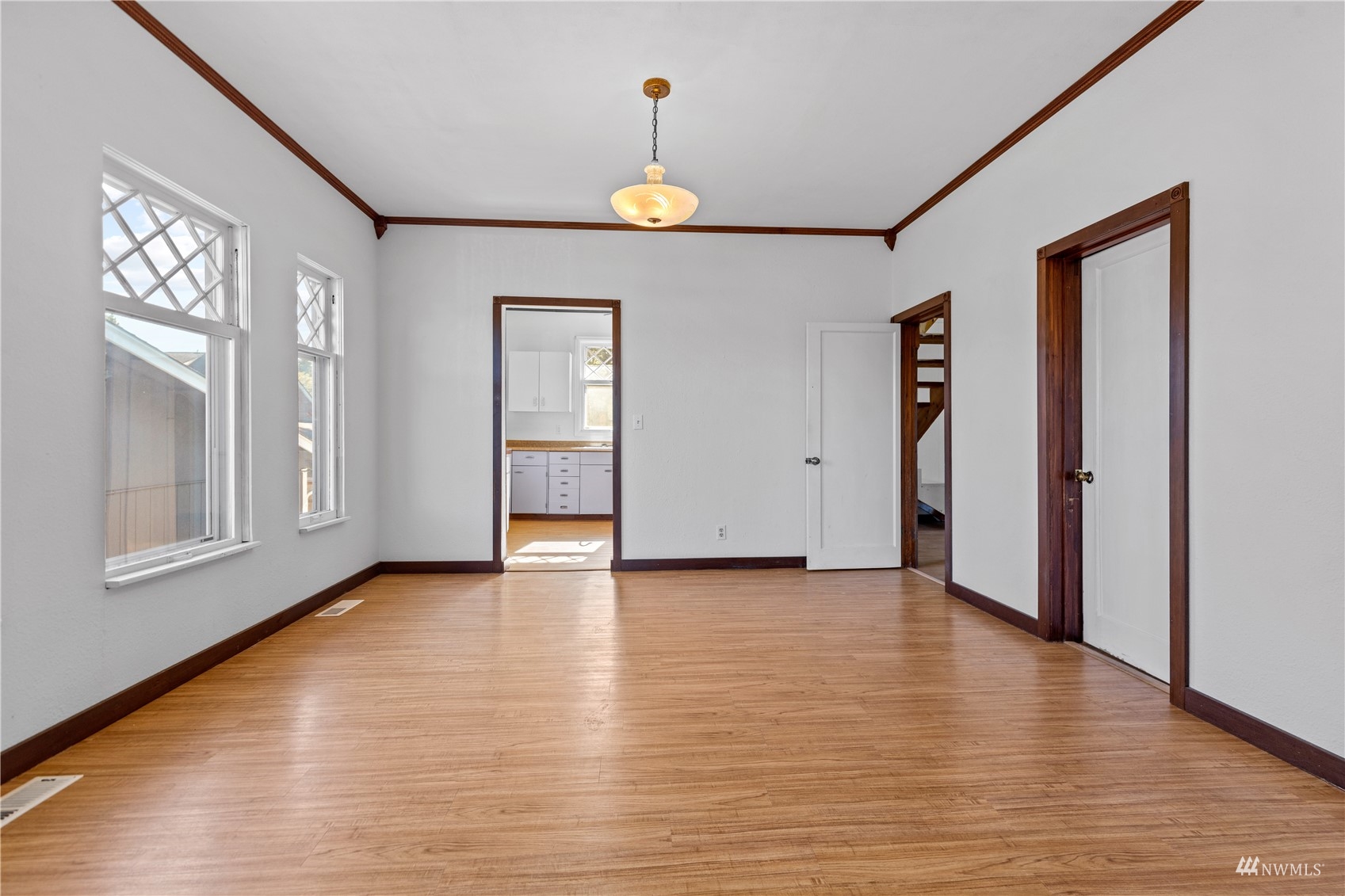 716 4th Street Cosmopolis, WA 98537 - Photo 5 of 22 Gallery Image 5