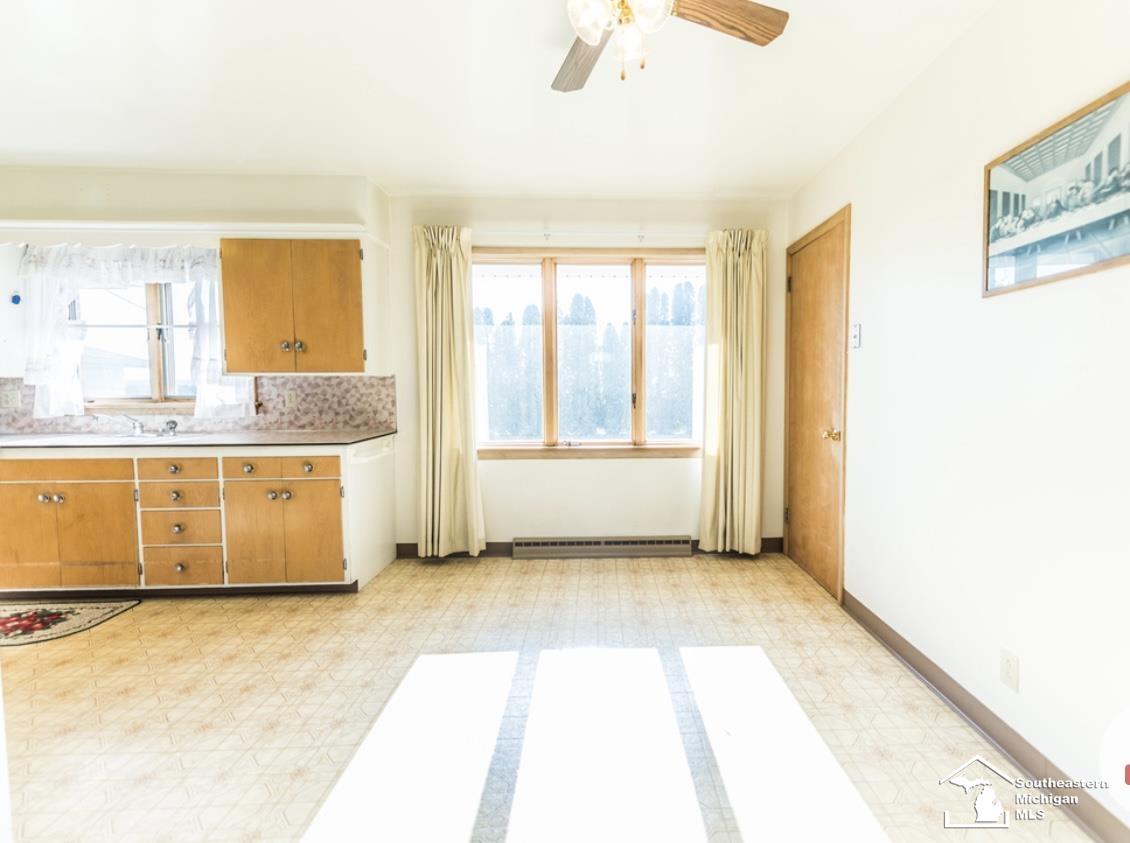 6721 South Custer Road Monroe, MI 48161 - Photo 12 of 33