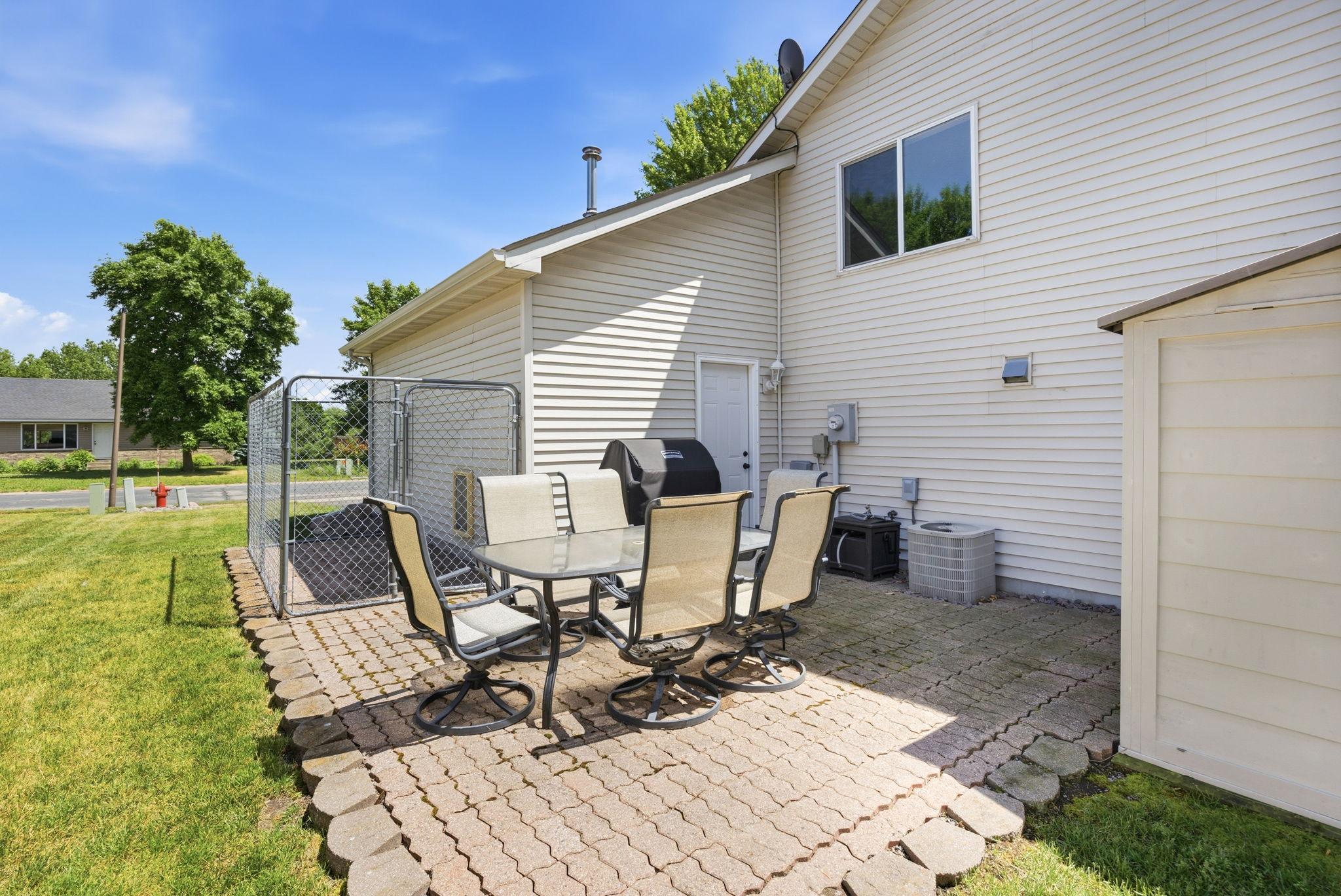 1301 Roberts Road Buffalo, MN 55313 - Photo 22 of 25