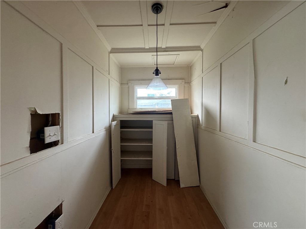 307 South Curry Street Tehachapi, CA 93561 - Photo 10 of 16 Dining room