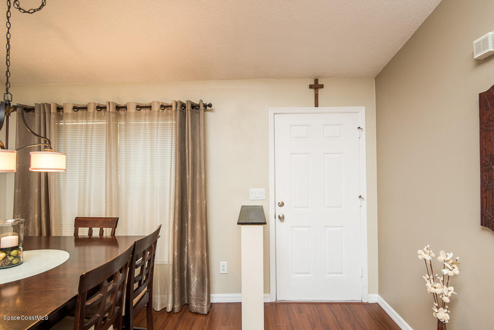 6774 Hartford Road Cocoa, FL 32927 - Photo 14 of 31 6774-Hartford-Rd-Cocoa-FL-32927-Dining1