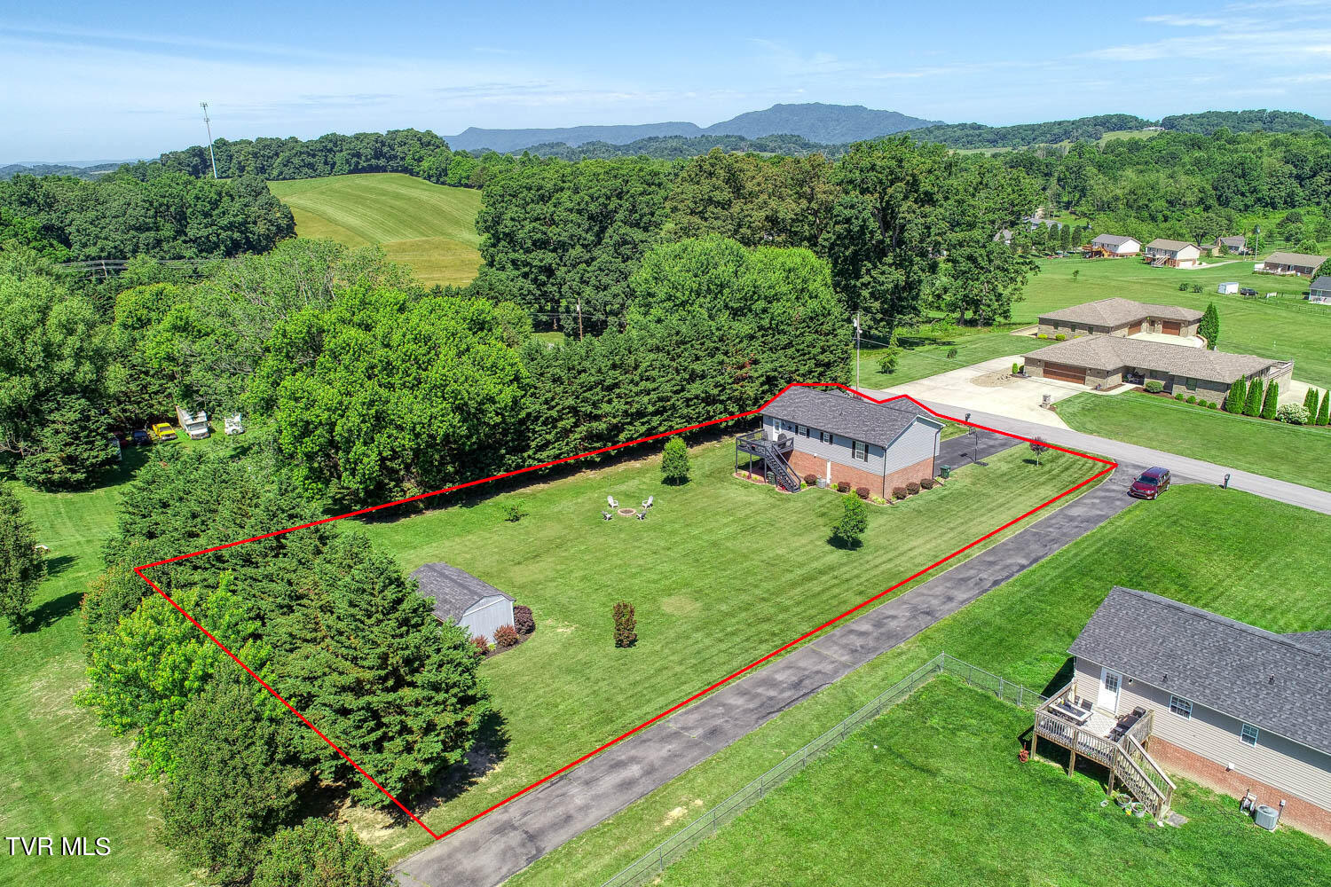 129 Townsend Road Fall Branch, TN 37656 - Photo 23 of 77 BG. 129 Townsend. Fall B MLSa (22 of 38