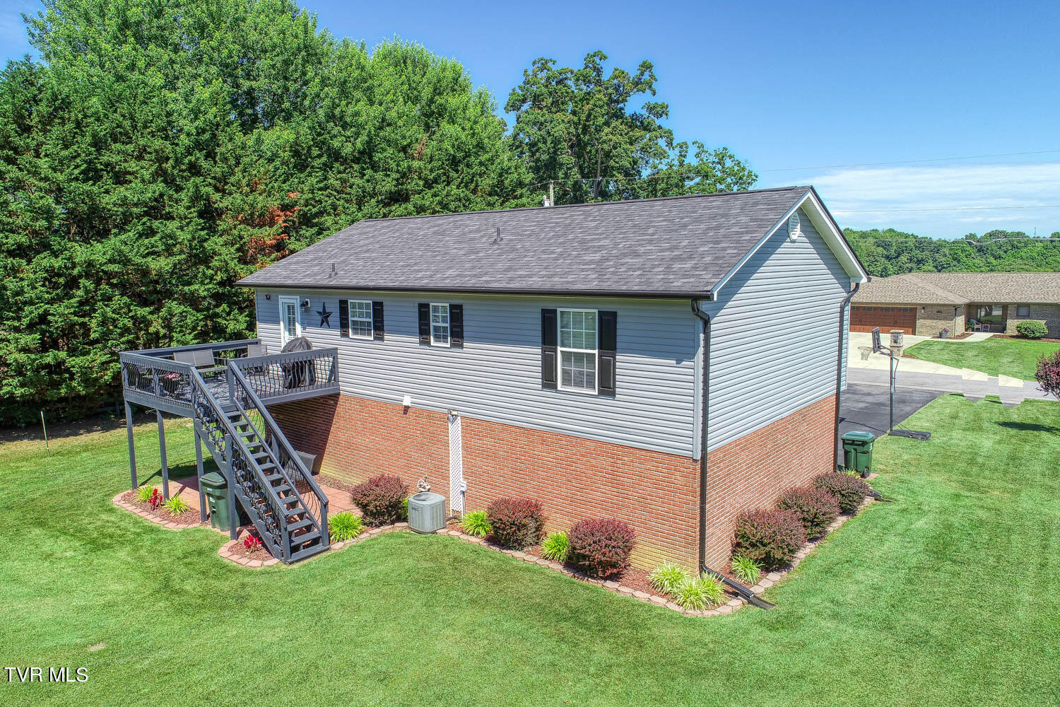 129 Townsend Road Fall Branch, TN 37656 - Photo 8 of 77 BG. 129 Townsend. Fall B MLSa (6 of 38)