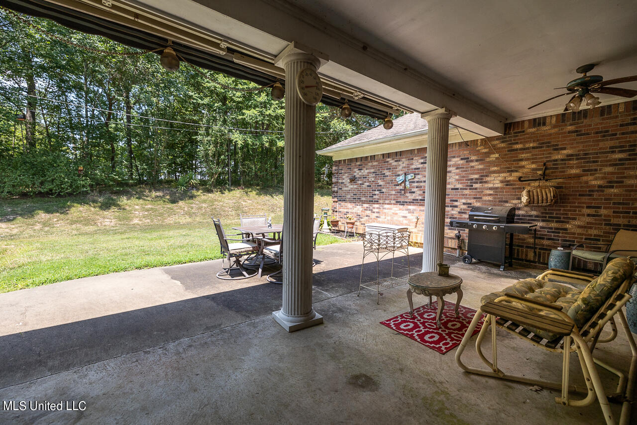 673 Lee Road Byhalia, MS 38611 - Photo 23 of 32 673LeeRd-31-20