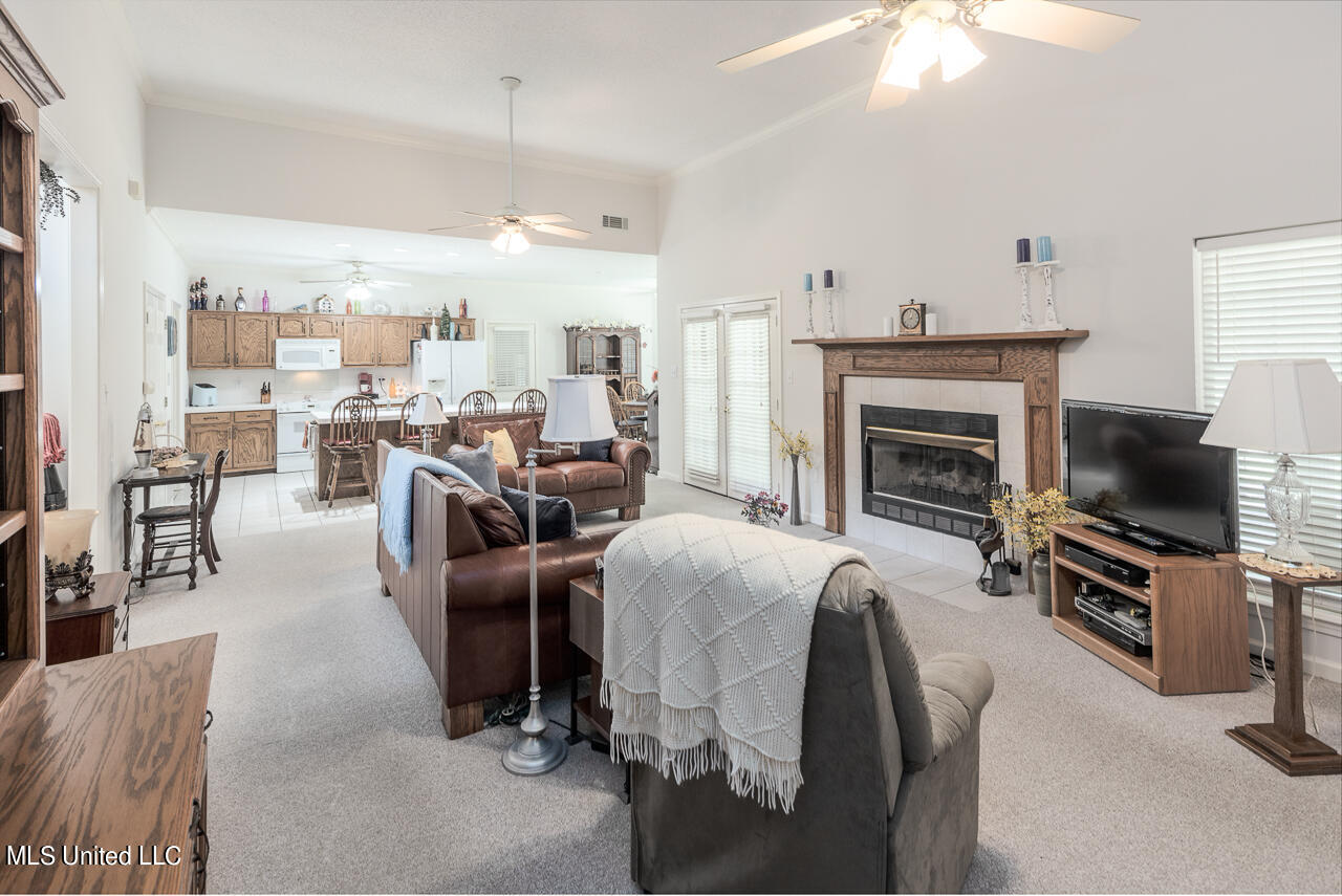 673 Lee Road Byhalia, MS 38611 - Photo 5 of 32 673LeeRd-5-Edit-5