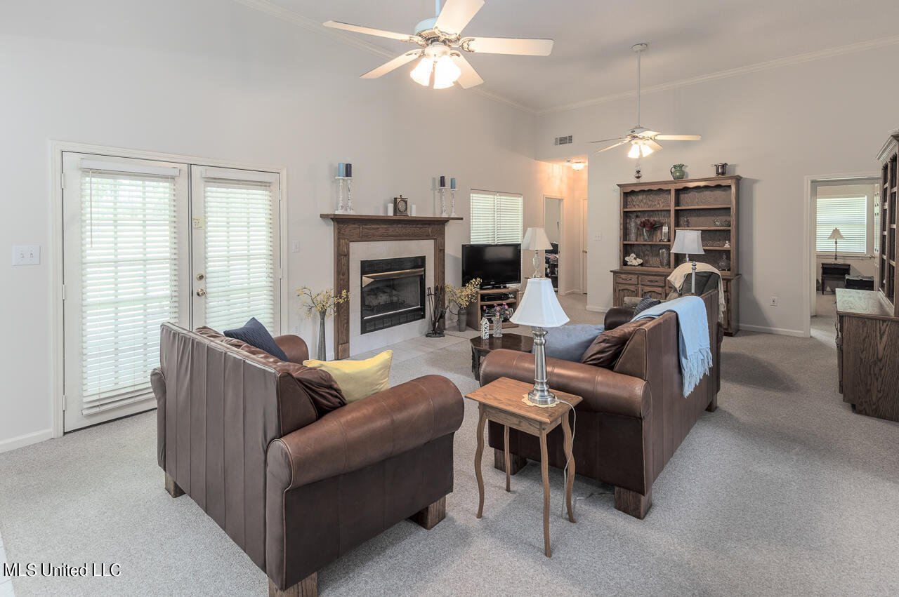 673 Lee Road Byhalia, MS 38611 - Photo 8 of 32 673LeeRd-12-Edit-8