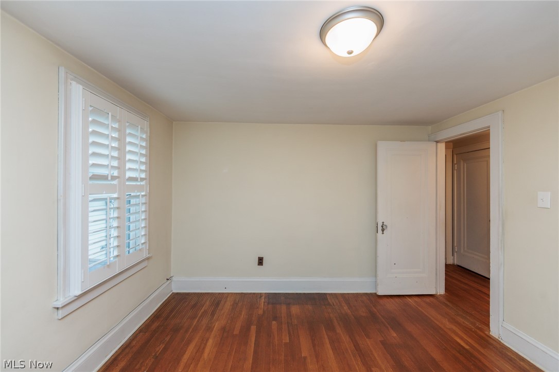 983 Dan Street Akron, OH 44310 - Photo 28 of 46