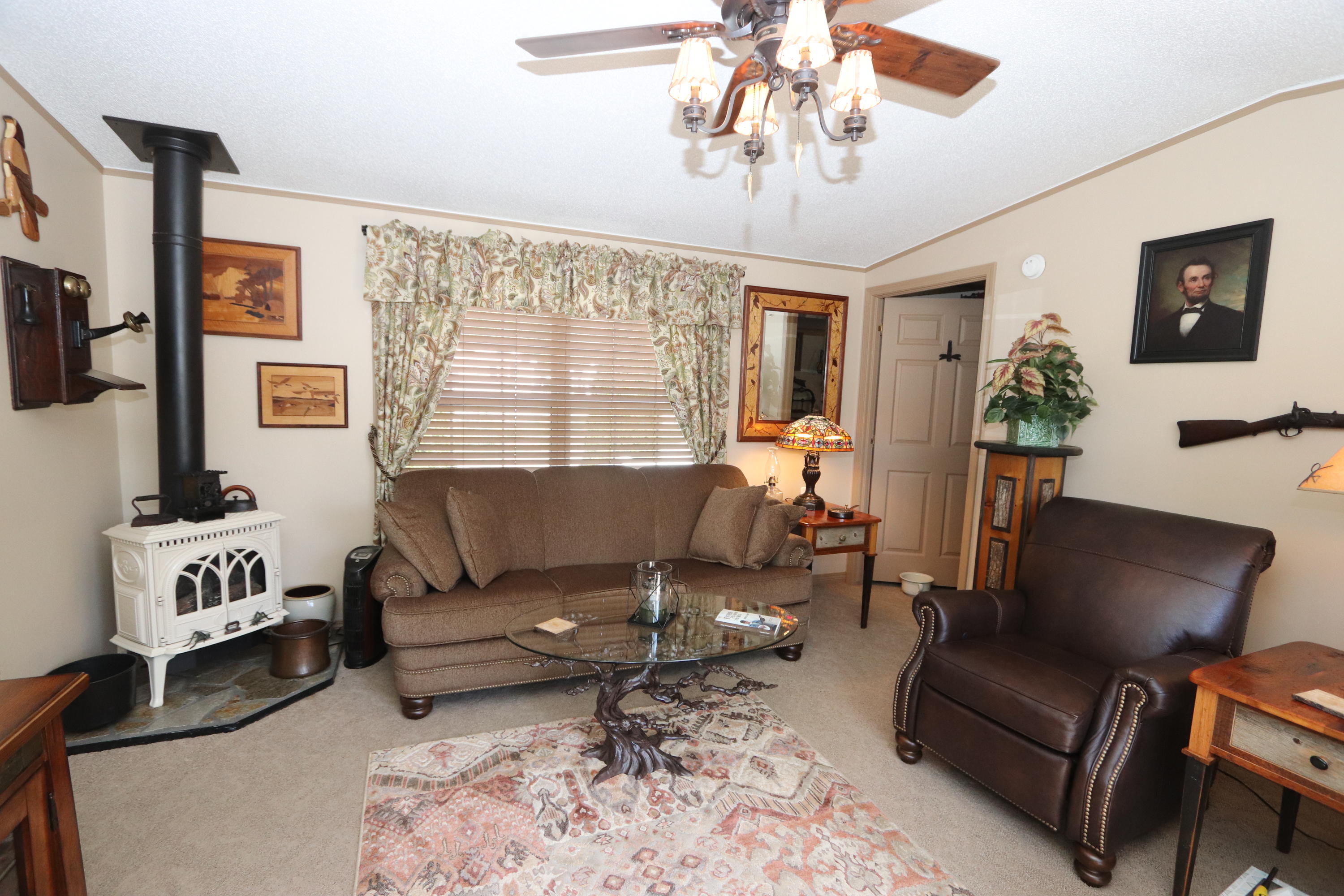 126 Eagle Ridge Road Brewer, ME 04412 - Photo 9 of 18 Living Room