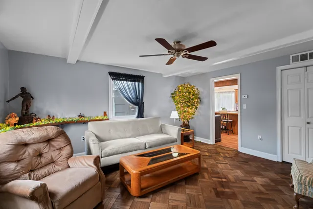 $374,900 | 101 Pool Road, North Haven, CT 06473