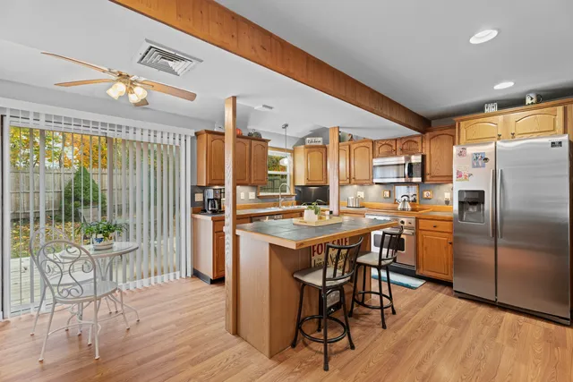 $374,900 | 101 Pool Road, North Haven, CT 06473